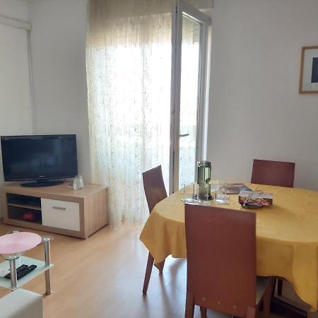 Apartment Mirela Zára Kültér fotó